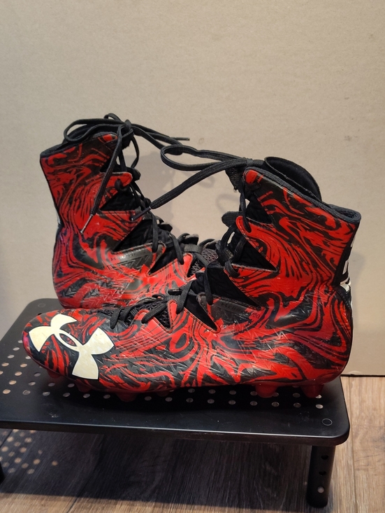 Under Armour Other - Under Armour Red and Black Athletic Cleats